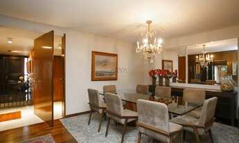 Imagem 2: Casa para venda possui 207 metros quadrados com 5 quartos em Jardim América - São Paulo