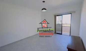 Imagem 5: Apartamento semi mobiliado com 1 dormitório, elevador e piscina, para alugar, 64 m² por R