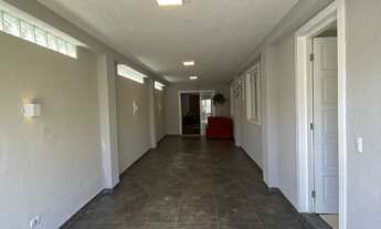 Imagem 5: Casa térrea com 4 quartos em Portão - Curitiba - PR