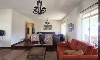 Imagem 5: Casa com 3 quartos. Ampla, arejada e aconchegante! Ideal para reunir amigos e familiares