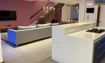 Imagem 5: Casa para aluguel possui 300 metros quadrados com 5 quartos