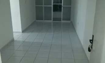 Imagem 7: Ótima oportunidade, apartamento semi mobiliado, espaçoso e muito ventilado