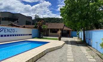 Imagem: Casa Térrea central com 120 metros quadrados