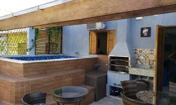 Imagem 2: Lindo Sobrado com Piscina e Ar-condicionado