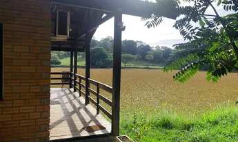 Imagem 3: Casa beira do Lago Azul, para aluguel possui 150 m² e amplo terreno