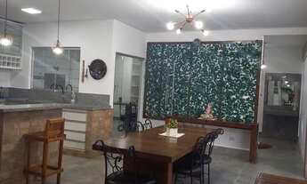 Imagem 6: Aluga-se casa com 3 suítes e piscina!