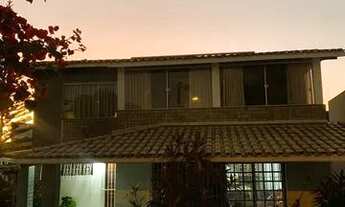 Imagem 5: Casa para venda possui 400 metros quadrados com 4 quartos