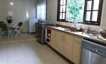 Imagem: Vendo Sítio em Paraty - RJ