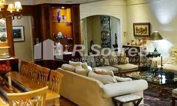 Imagem 2: Apartamento com 4 quartos em Copacabana. Rua Figueiredo Magalhães