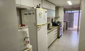 Imagem 3: Apartamento para venda tem 240 metros quadrados com 4 quartos em Cabo Branco - João Pessoa