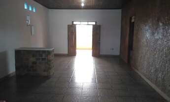 Imagem 2: Aluga-se uma casa na rua Adam Smith, 117, bairro Vila Nova, próximo ao horto