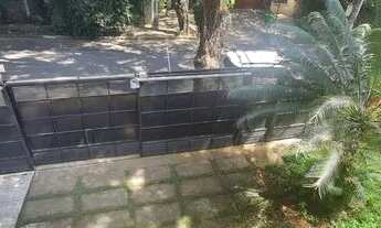 Imagem 3: Casa SOBRADO COM PISCINA em Alto de Pinheiros - São Paulo