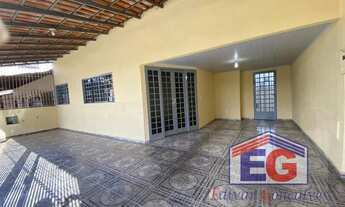 Imagem 2: QE 01 - EXCELENTE CASA 02 QTOS + BARRACO DE FUNDOS