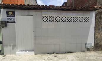 Imagem: Vendo Casa 2/4 com quintal na Santa Lúcia