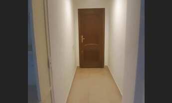 Imagem 6: Apartamento espaçoso e desocupado em rua tranquila e arborizada sem saída e com guarita