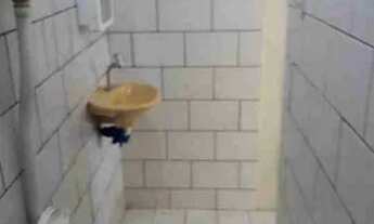 Imagem 4: Quarto com banheiro