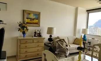 Imagem 2: Apartamento para venda com 55 metros quadrados com 2 quartos em Leblon - Rio de Janeiro