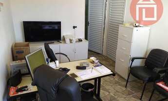 Imagem 5: Casa com 2 dormitórios à venda, 200 m² por R$ 650.000 - Vila Aparecida - Bragança Paulista