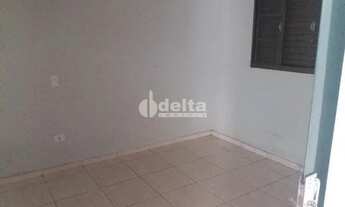 Imagem 4: Casa para aluguel, 3 quartos, 1 suíte, 1 vaga, Pampulha - Uberlândia/MG