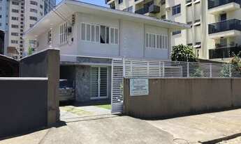 Imagem: Casa com 4 dormitórios à venda, 200 m²