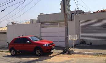 Imagem: Casa para aluguel possui 300 metros quadrados