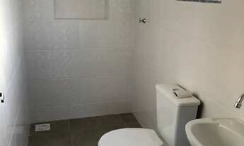 Imagem 7: Sobrado para venda tem 104 metros quadrados com 2 quartos