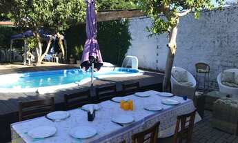 Imagem 7: Casa térrea com quiosque e piscina, terreno com 526m² no bairro Alto Petrópolis