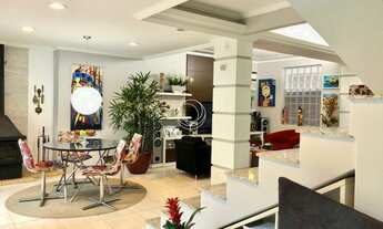 Imagem: Linda casa para venda possui 450m², com