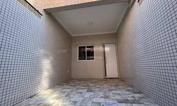 Imagem 4: Casa com 65m2- 2 quartos 1 suíte 1 vaga, Individual em Caiçara, 200 metros da praia, Entr