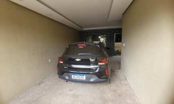 Imagem 3: Vendo Casa de 3 Pavimentos com Ponto Comercial no Distrito