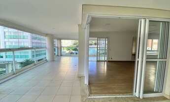 Imagem 3: Apartamento para aluguel possui 264 metros quadrados com 4 quartos