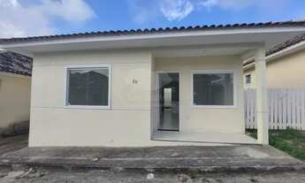 Imagem 2: Casa em Condomínio para Venda em Araruama, Outeiro, 2 dormitórios, 1 suíte, 1 banheiro, 2