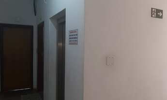 Imagem 6: FRENTE MAR GUILHERMINA SACADA ENVIDRAÇADA CASTELO BRANCO MOBILIADO REFORMADO C ELEVADOR MO