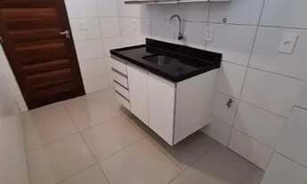 Imagem 7: Bairro dos Estados - Apartamento com 2/4 com armários, excelente localização