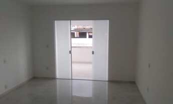 Imagem 4: Apartamento reformado 2/4 para aluguel no Lobato