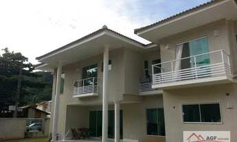 Imagem 3: Casa com 5 dormitórios em Itacoatiara