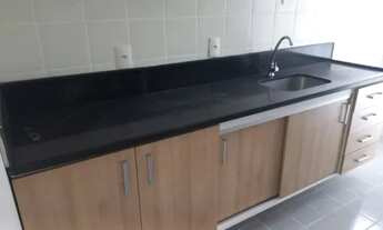 Imagem 6: Parque dos Ingleses, com 3 quartos com armários na cozinha, vaga, 3º etapa