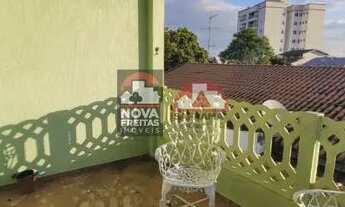 Imagem 2: São José dos Campos - Casa Padrão - Jardim das Indústrias