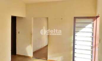 Imagem 4: Casa para aluguel, 3 quartos, 1 suíte, 1 vaga, Pampulha - Uberlândia/MG