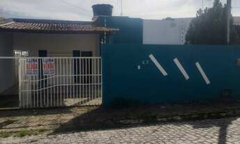 Imagem: Alugo Casa em Nova Parnamirim, com 03 Quartos
