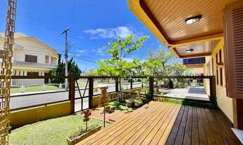 Imagem 3: Sobrado para venda tem 132 metros quadrados com 3 quartos em Zona Nova - Capão da Canoa