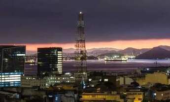 Imagem 2: Aluga-se uma casa com 9 Cômodos no CENTRO do RJ paga SÓ O ALUGUEL !!!!