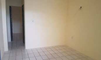 Imagem 3: Casa próxima à Avenida Jovita Feitosa