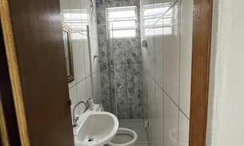 Imagem 4: Casa para aluguel possui 95 metros quadrados com 2 quartos sendo 1 suíte