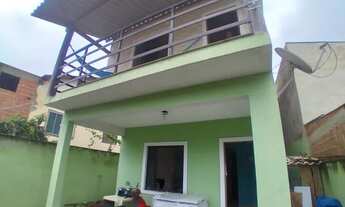 Imagem 3: Casa para Venda em Araruama, Praça da Bandeira, 2 dormitórios, 1 suíte, 2 banheiros, 1 vag