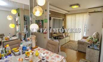 Imagem 6: Confira! Lindo apto. com varanda, 2 quartos (1 suíte) no Centro da Taquara - Rio de Janeir