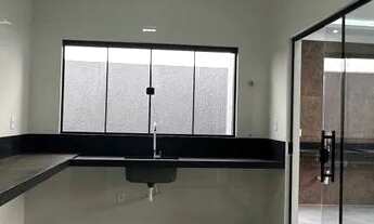 Imagem 5: MORE PRÓXIMO AO BURITI SHOPPING E AV RIO VERDE - CASA 3 Quartos 1 suíte com espaço Gourmet