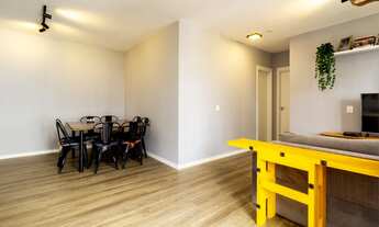 Imagem 6: Apto impecável com 2 dormitórios (1 suíte) e 2 vagas, 70 m² por R$ 660.000 - Continental