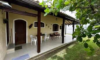 Imagem 2: Casa para Venda em Araruama, Praia Seca, 2 dormitórios, 2 suítes, 3 banheiros, 5 vagas