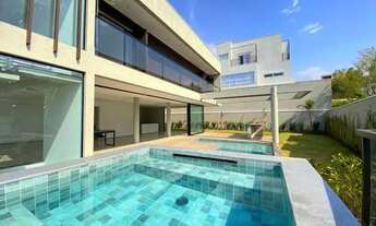 Imagem 5: Casa mobiliada à venda, 300M² de área construída, 480M² de terreno, no condomínio Itahyê A